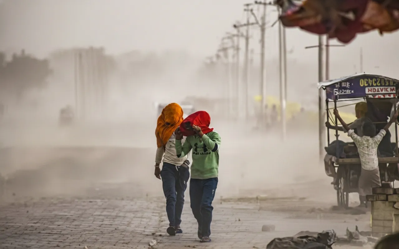 Over 100 Dead As Heavy Rain, Storms Batter Uttar Pradesh