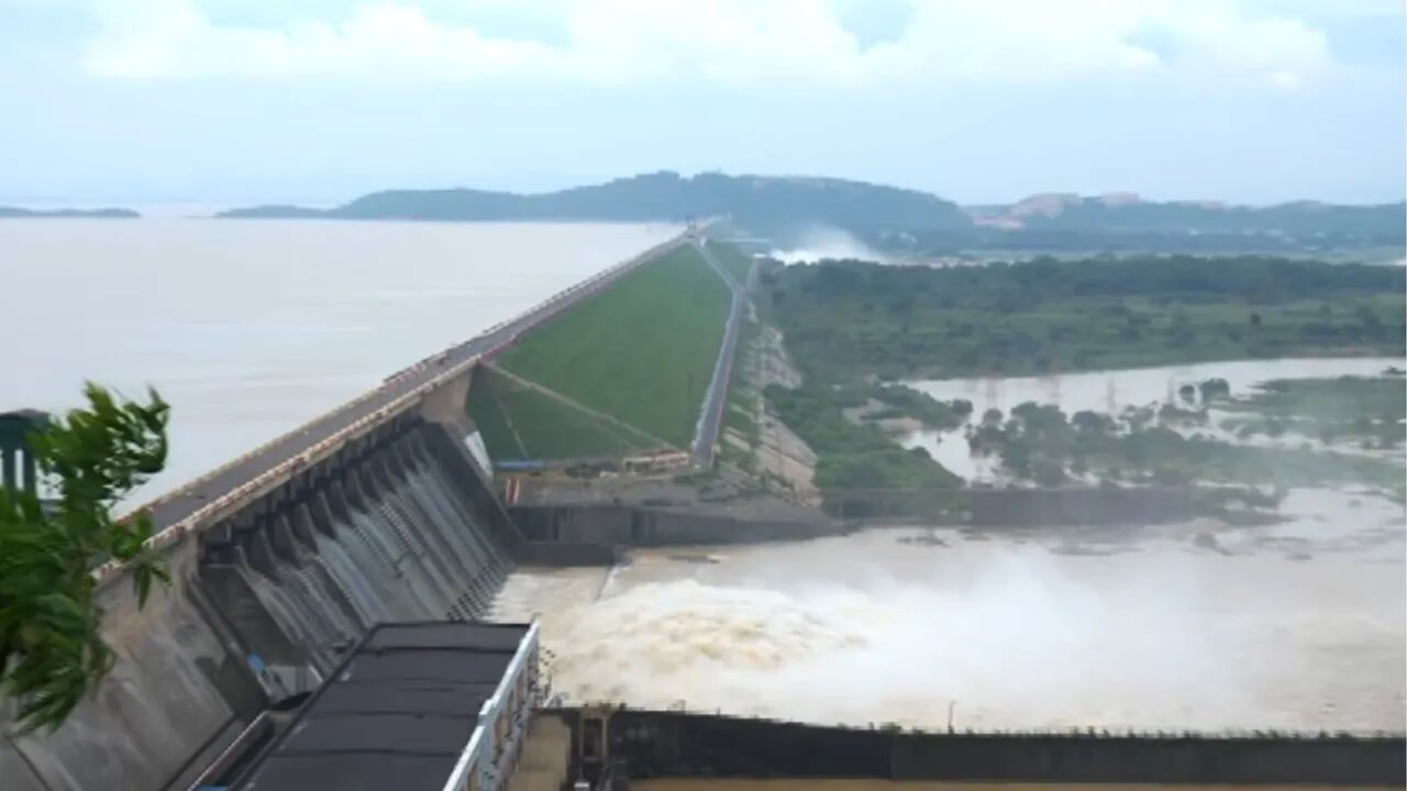 Hirakud Dam Opens 10 More Gates as Reservoir Water Level Rises After Heavy Rainfall